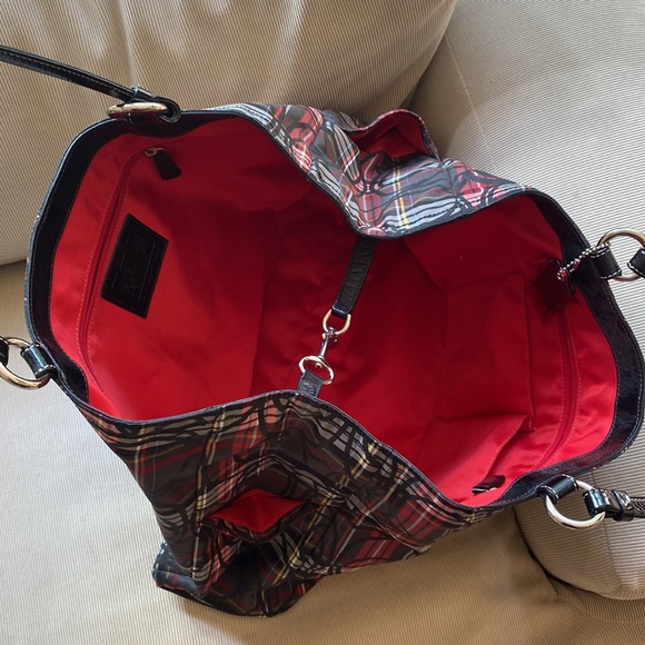 Large Vintage Coach Red and Black Plaid Purse - Picture 5 of 11